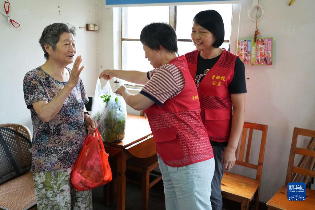 欢乐炸三张安卓